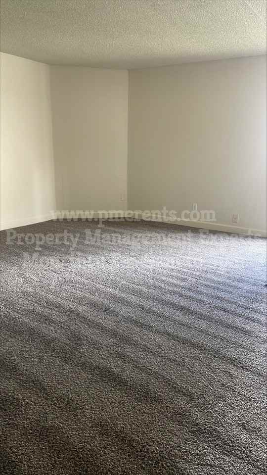 2539 Towery Court #2539 - Photo 2 of 12