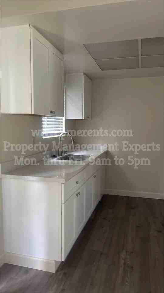 2539 Towery Court #2539 - Photo 3 of 12