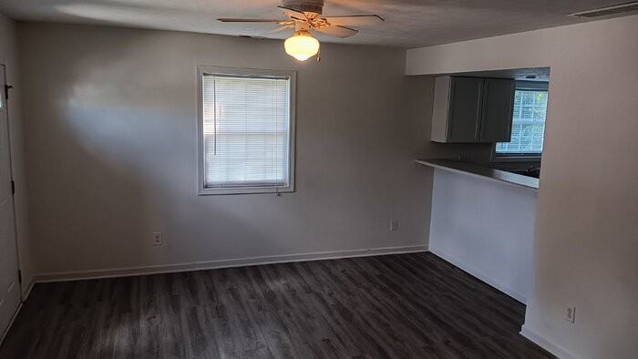 3465 S Oaklawn Cir - Photo 5 of 17
