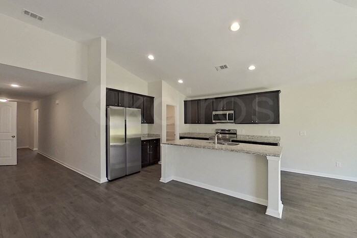 100 Ebenezer Bluff Way - Photo 6 of 21