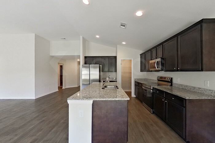 100 Ebenezer Bluff Way - Photo 7 of 21