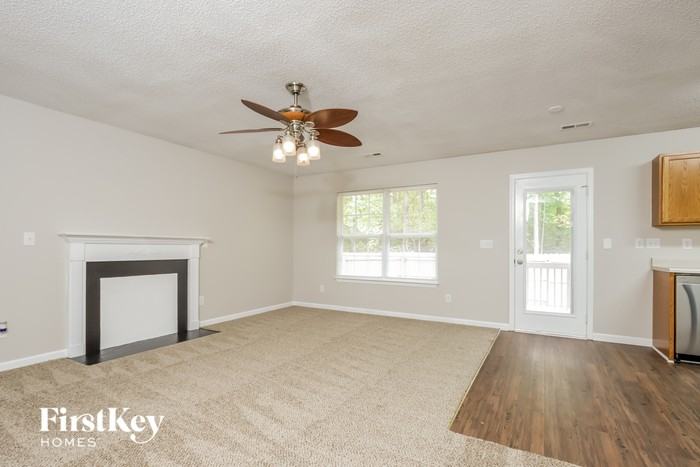 120 Wheaton Crest Court - Photo 3 of 15