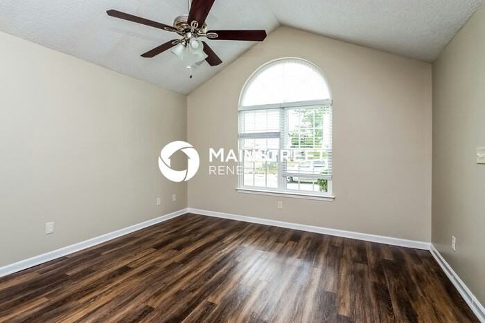 1345 North Hampton Drive - Photo 4 of 16