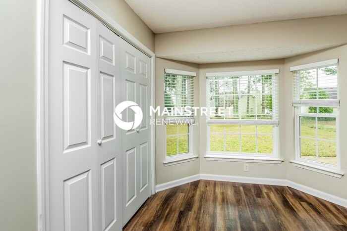 1345 North Hampton Drive - Photo 5 of 16