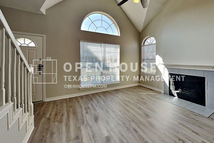 10212 Concord Dr - Photo 5 of 24