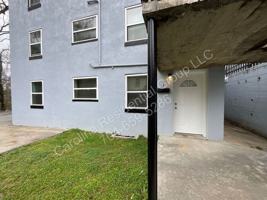 featured image of 259 Jefferson Ct Ne #1