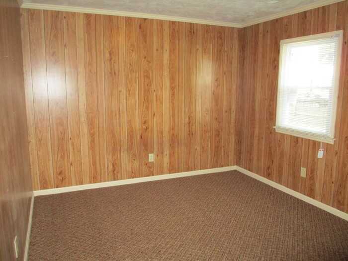 401 Chockoyotte St #401 - Photo 3 of 7