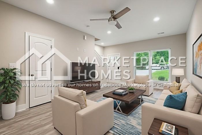 3413 Durham Ln - Photo 5 of 38