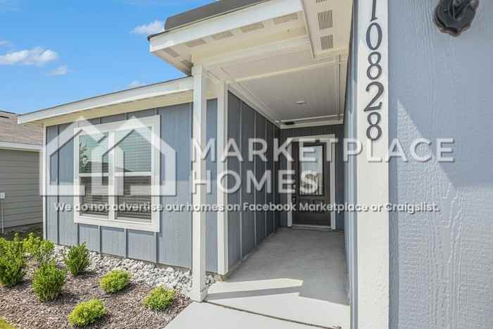 10828 Gray Mare Dr - Photo 4 of 39