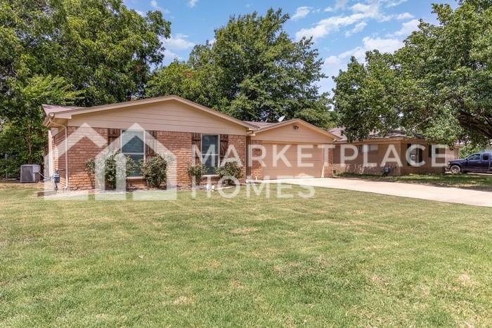 2801 Fairbrook St - Photo 2 of 21