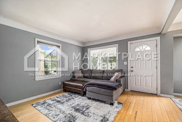 612 South Dorchester Avenue - Photo 5 of 26