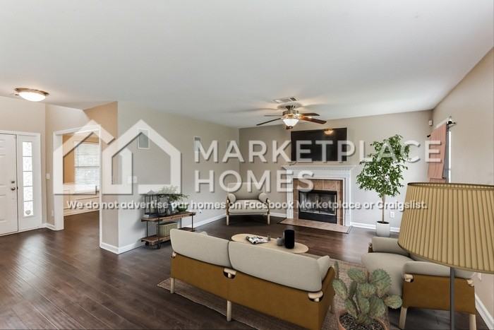 5022 Saint Ives Dr - Photo 3 of 23