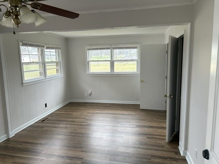 2207 Hammonds Ave Nw - Photo 6 of 10