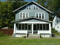 835 College Ave - Photo 1 of 1