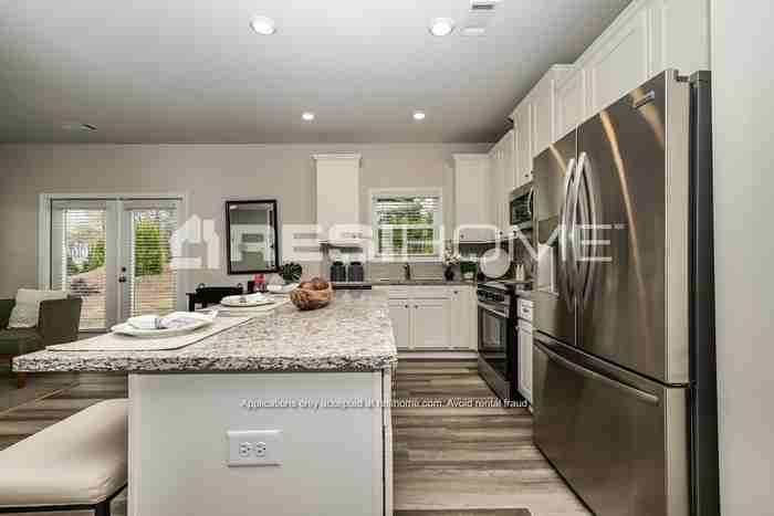 781 Porchlight Drive - Photo 4 of 19