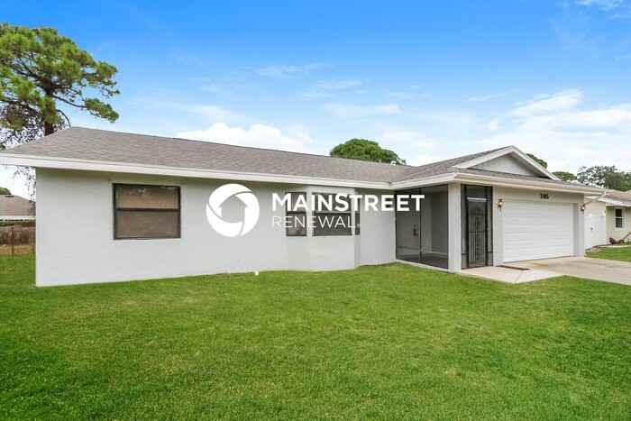 285 Se Volkerts Ter - Photo 3 of 16