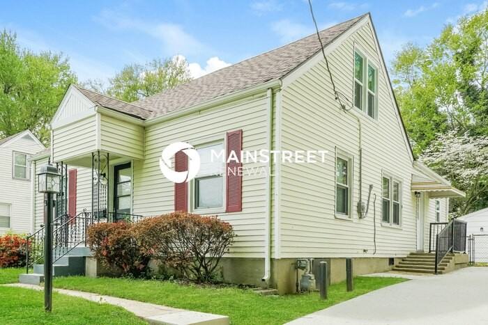 140 Mills Dr - Photo 5 of 17