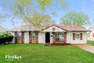 1541 Younce St - Photo 1 of 1