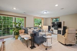 featured image of 7020 Whitneyville Ave Se #LL