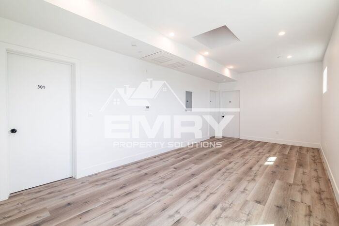 3759 Dalton Ave #3759-303 - Photo 6 of 13