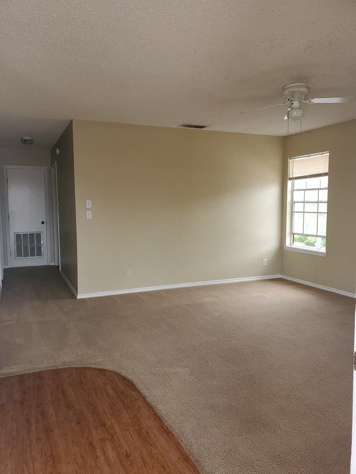 3936 Bourbon St #5 - Photo 3 of 9