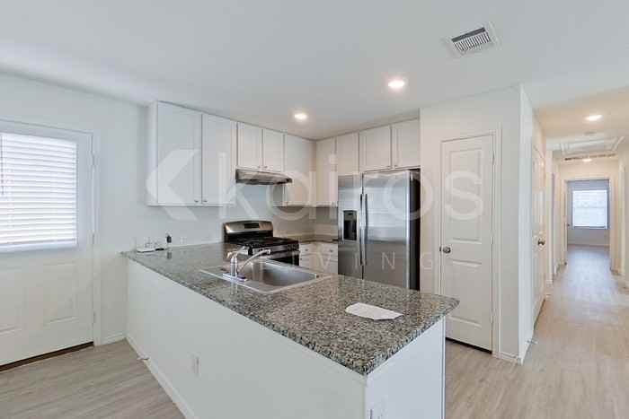 14318 Calaveras Crk - Photo 6 of 21