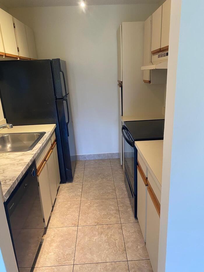 4281 West McNab Road4281 W Mcnab Rd #21 - Photo 5 of 18