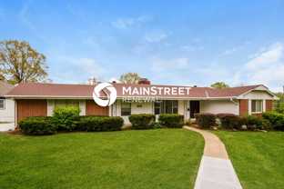 3631 S Forest Ave - Photo 1 of 1