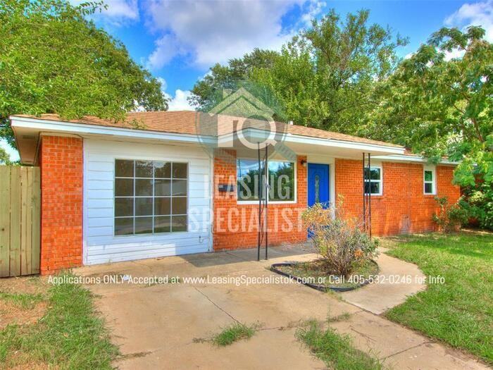 819 Oliver Street - Photo 3 of 37