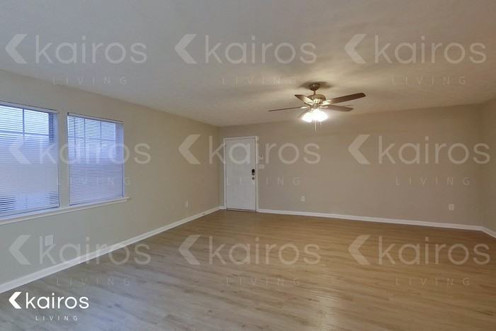 100 Deer Pkwy - Photo 2 of 23