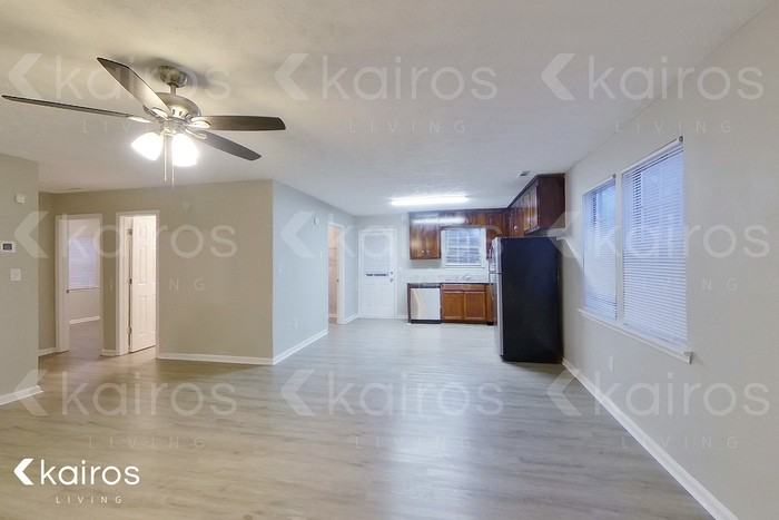 100 Deer Pkwy - Photo 4 of 23