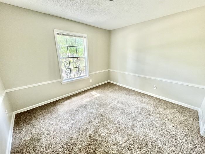 2168 Carnes Ave - Photo 5 of 12