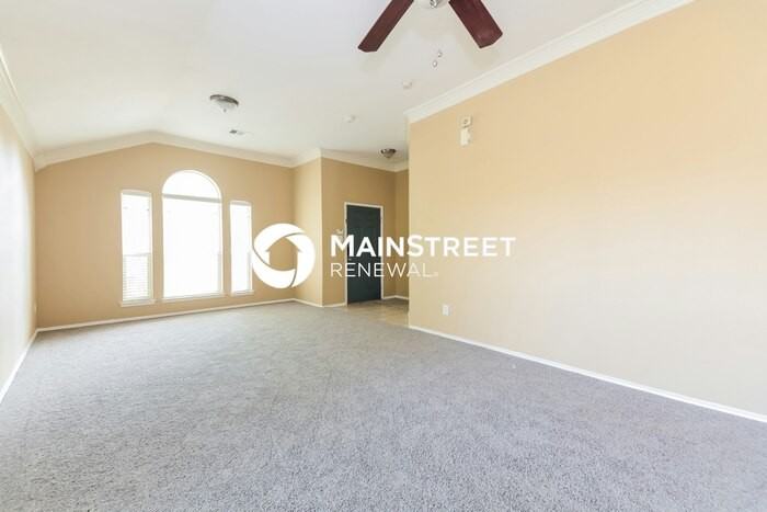 208 Oxford Loop - Photo 5 of 18