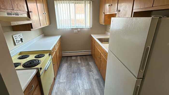23005 Kelly Rd #26 - Photo 3 of 6