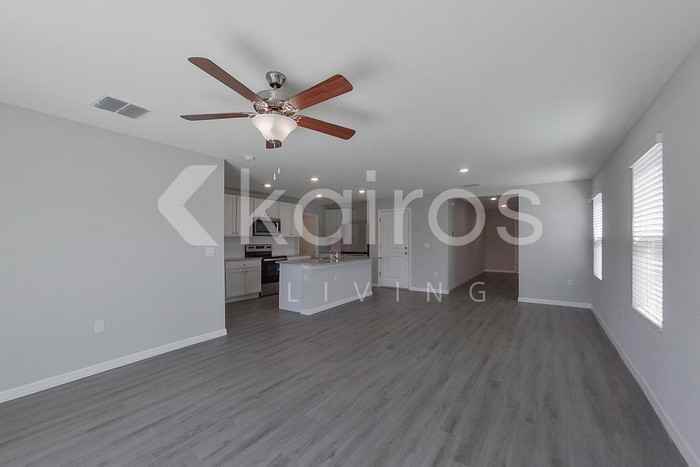8616 Sw 44th Ct - Photo 2 of 30