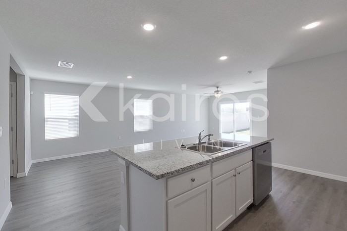 8616 Sw 44th Ct - Photo 6 of 30