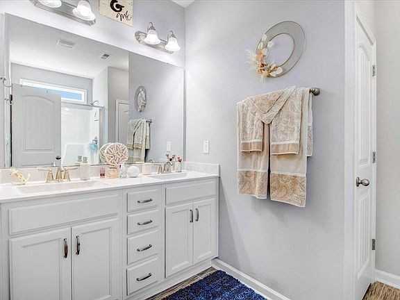 142 Jade St - Photo 5 of 5