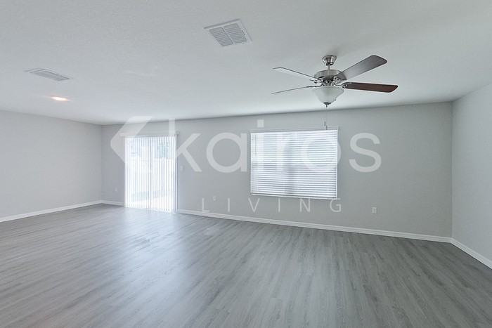 8645 Sw 44th Ct - Photo 2 of 27