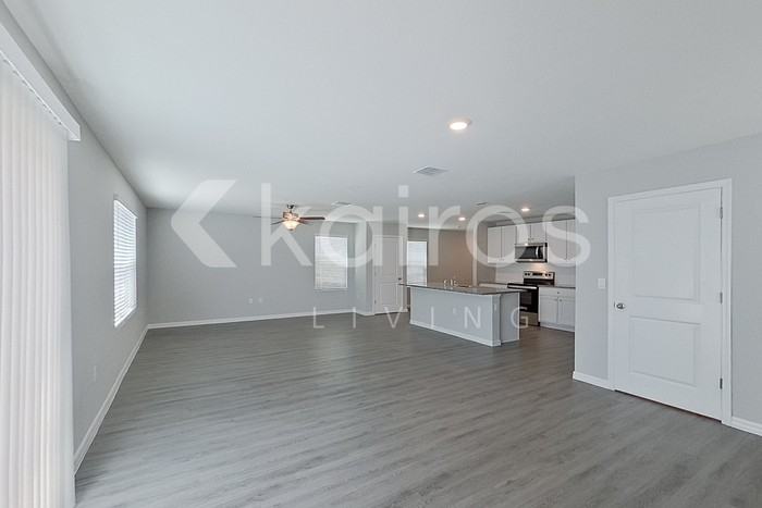 8645 Sw 44th Ct - Photo 4 of 27