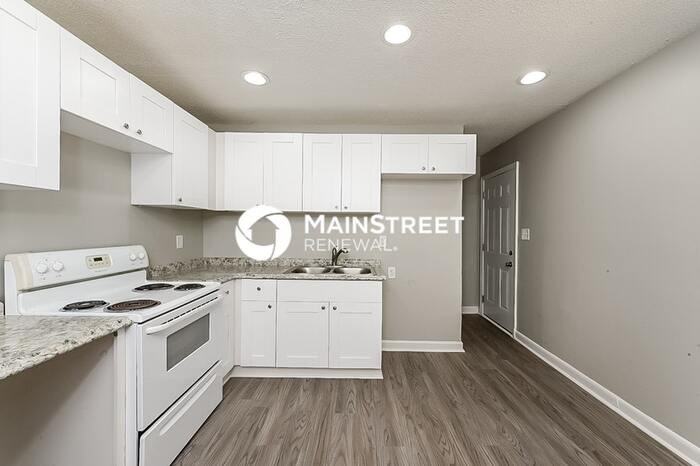 8125 Attleboro Dr - Photo 6 of 16