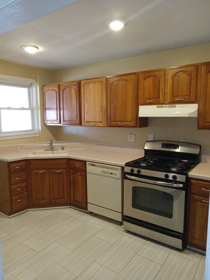 5799 Willowton Ave - Photo 4 of 16