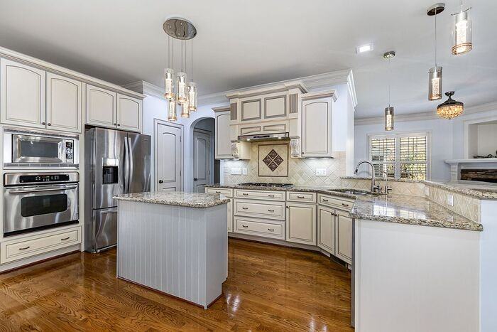 10016 Porto Fino Ave - Photo 3 of 5