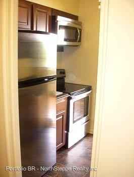 11820 Edgewater Blvd - Photo 3 of 7