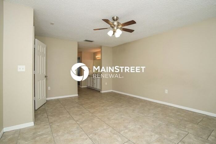 725 Maderia Ct - Photo 2 of 16