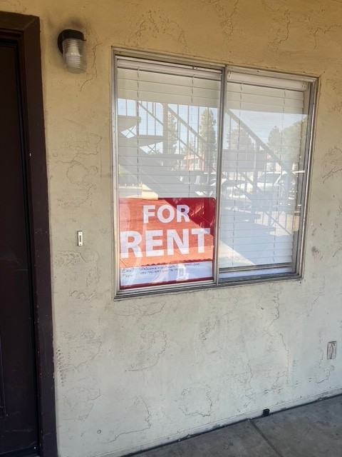 2718 E Beck Ln #02 - Photo 5 of 44