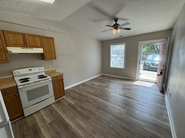 3023 Taybran Ln #3023 - Photo 3 of 15