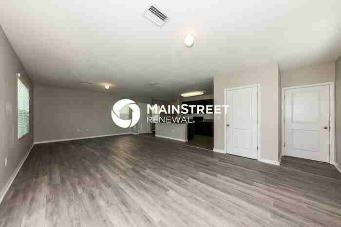 5012 San Palermo Dr - Photo 4 of 18