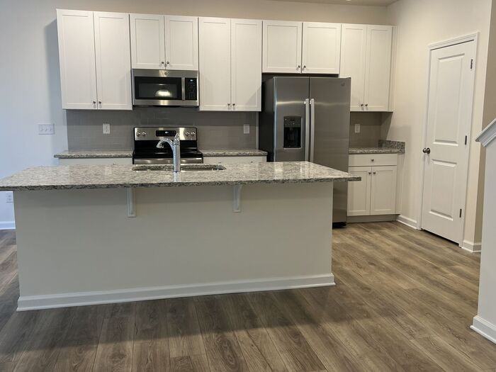 Arbor St - Photo 5 of 47