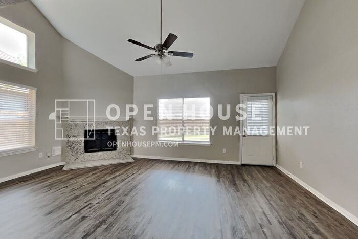 22723 W Waterlake Dr - Photo 5 of 23