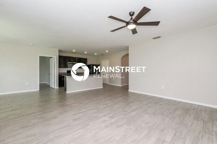 327 Tierra Verde Way - Photo 4 of 17